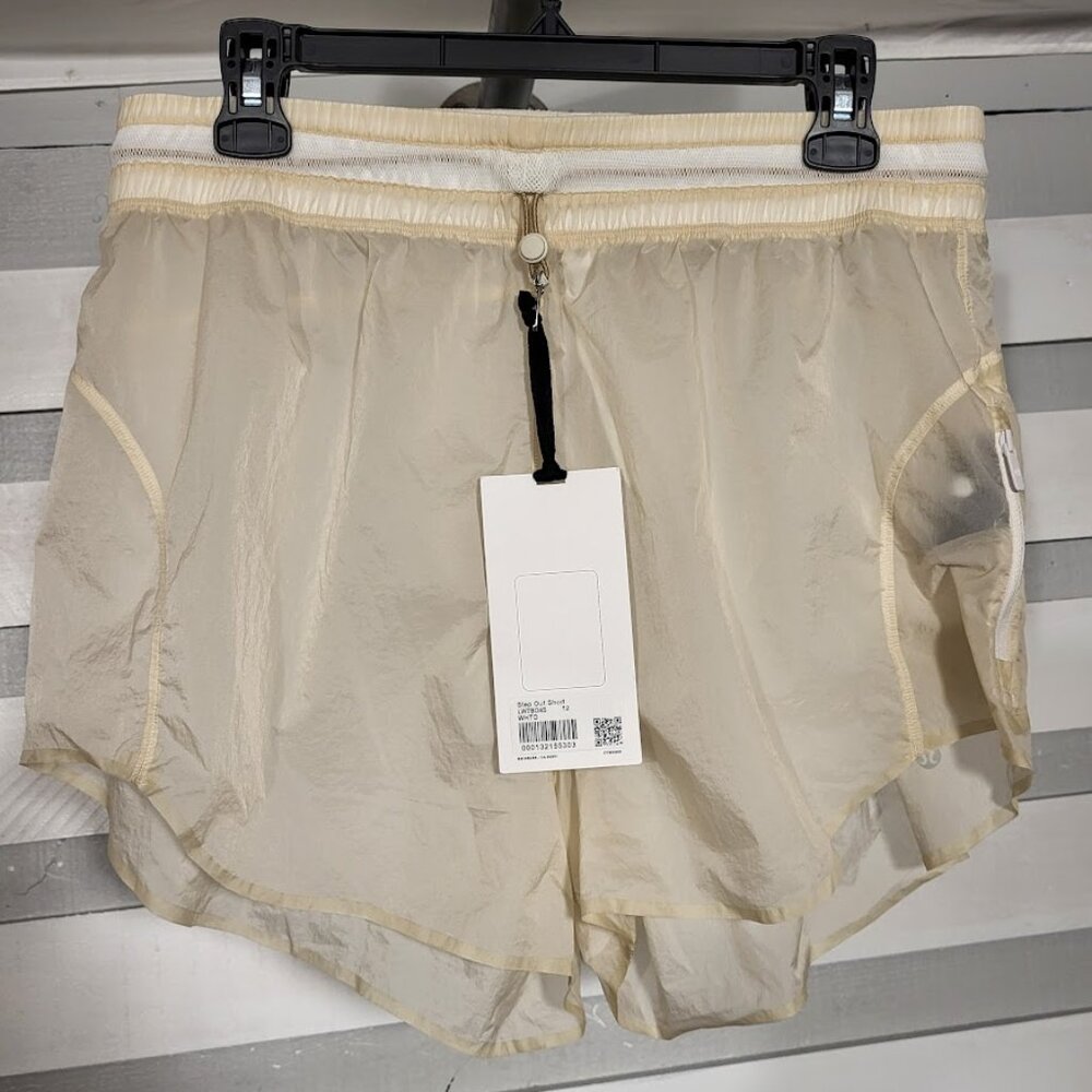 NWT Lululemon Step Out High Rise Short 3" - White Opal